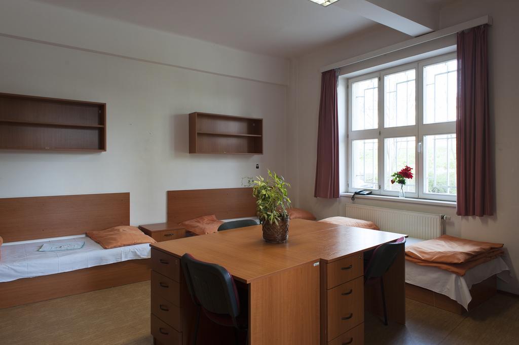 Roosevelt Hostel Prag Exterior foto
